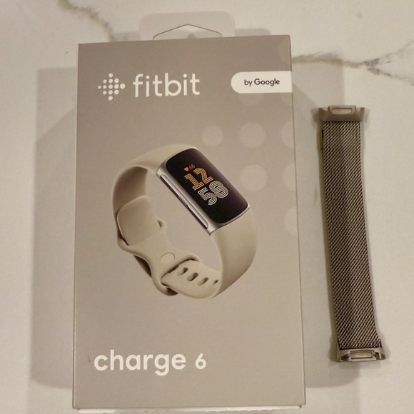Fitbit Charge 6 - Picture 5 of 7